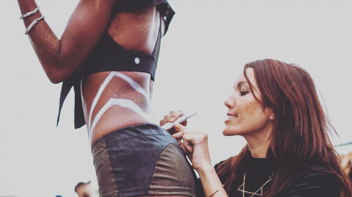 body art show with artist @ally.space.cat