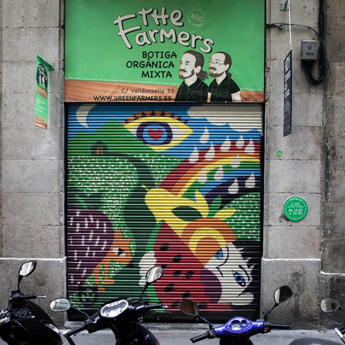 shop window art painting and branding by Ally