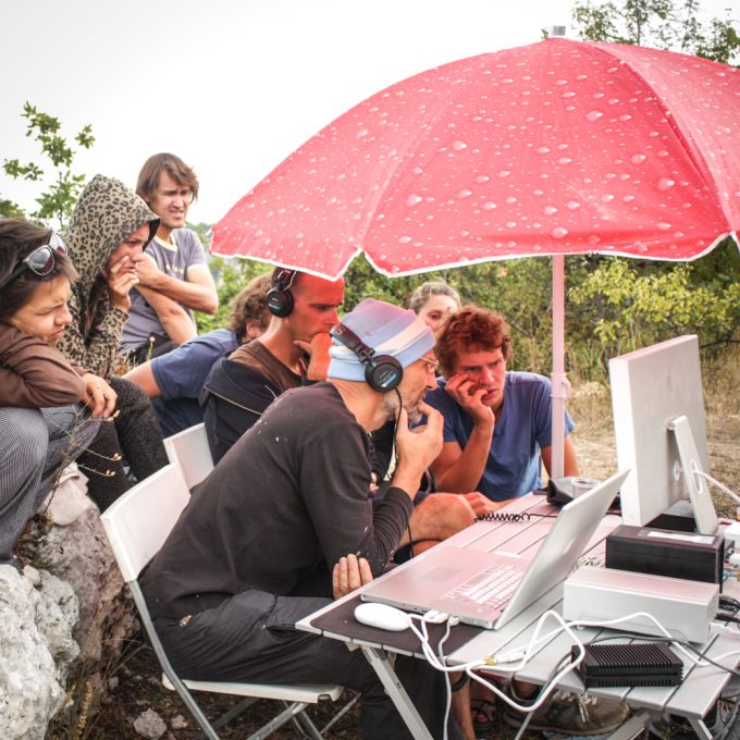 art directing Shapito-Show movie