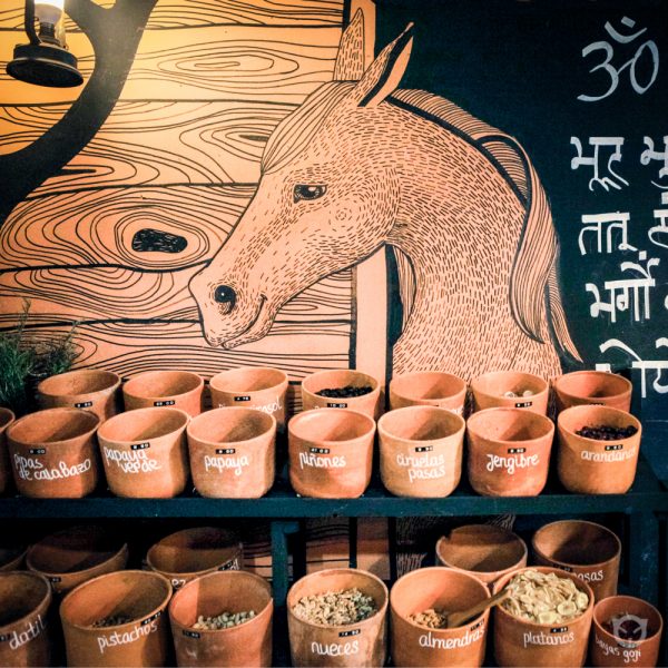 space.cat_wallpainting-29.jpg wall art painting by Ally