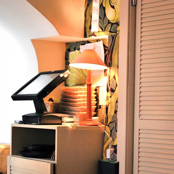 interior design and decoration by Ally