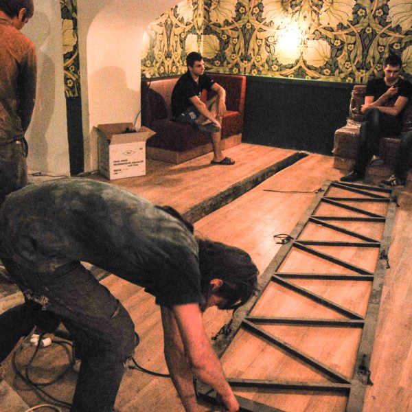 setting up restaurant